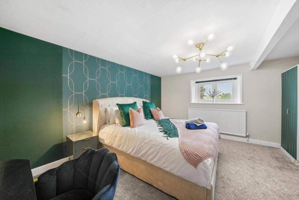 Deluxe 5 Bed In Central Whitby - Parking - Hot Tub Luaran gambar