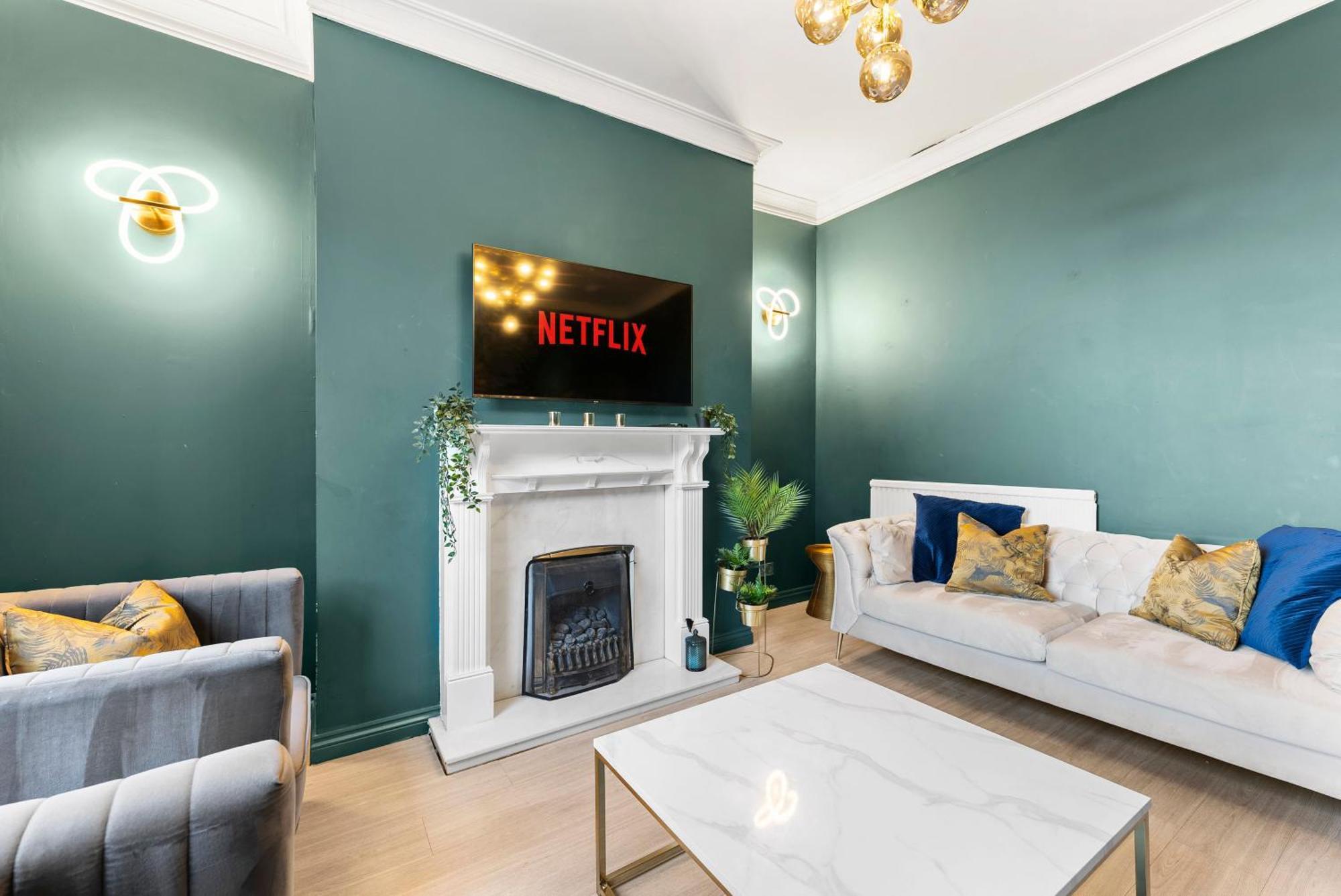 Deluxe 5 Bed In Central Whitby - Parking - Hot Tub Luaran gambar